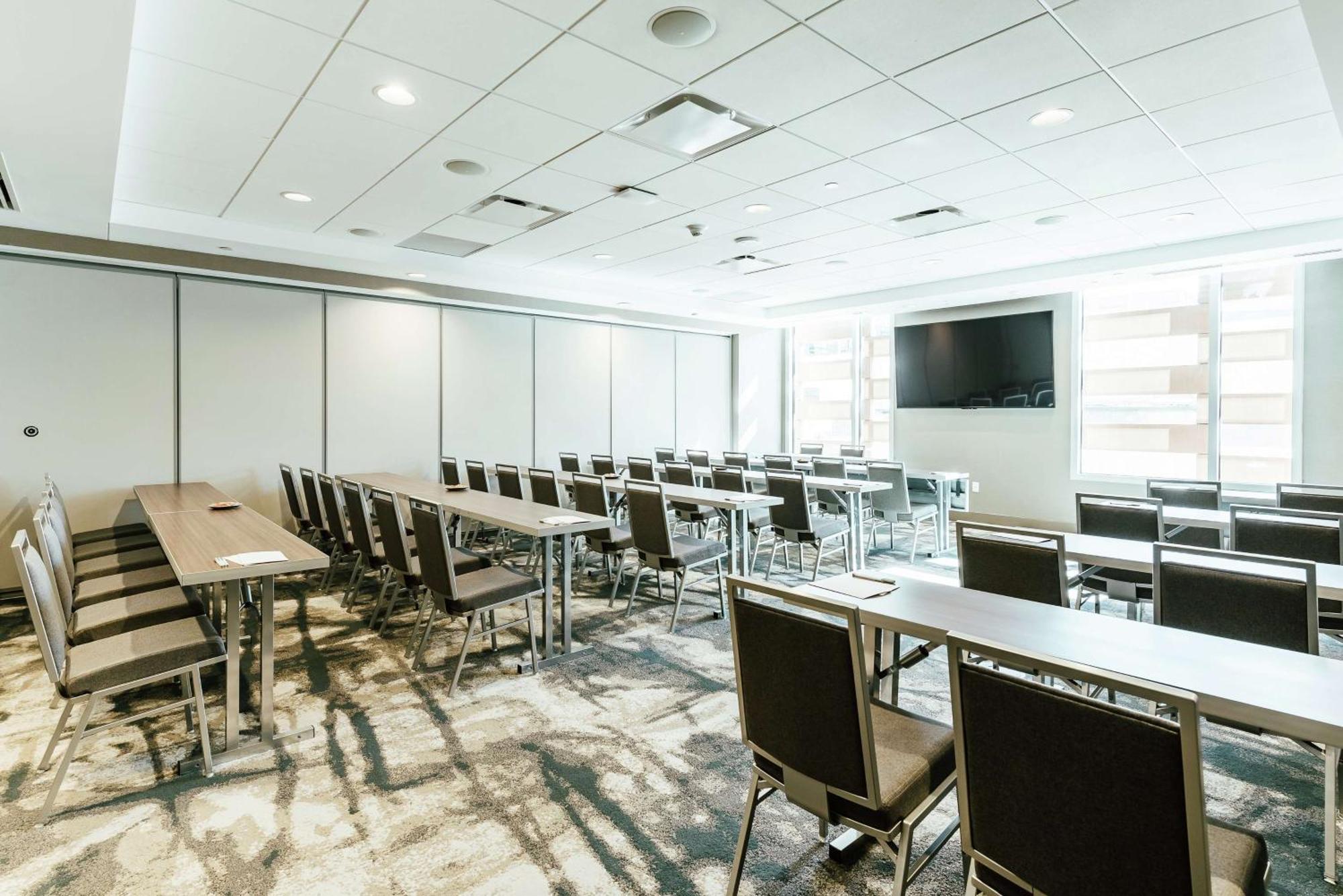 Hilton Garden Inn Denver Union Station Dış mekan fotoğraf